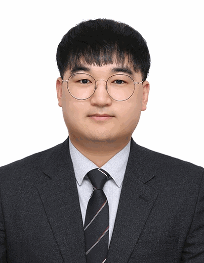 김범서 사진